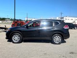 Used 2016 Nissan Rogue S image 2