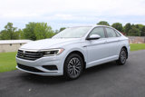 Used 2019 Volkswagen Jetta SEL image 3