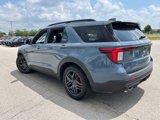 Used 2025 Ford Explorer ST image 3