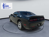 Used 2019 Dodge Challenger SXT image 5
