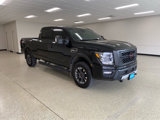 Used 2024 Nissan Titan PRO-4X image 4