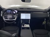 New 2025 Land Rover Range Rover Long Wheelbase SE image 4