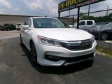 Used 2017 Honda Accord EX image 5