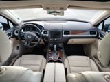 Used 2015 Volkswagen Touareg Lux image 2