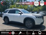 New 2025 Nissan Pathfinder SL w/ SL Premium Package image 2