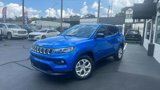 Used 2024 Jeep Compass Latitude image 3