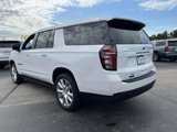 Used 2024 Chevrolet Suburban High Country image 3