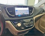Used 2021 Chrysler Pacifica Touring-L image 4
