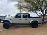 Used 2022 Jeep Gladiator Overland image 2