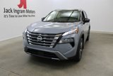 New 2025 Nissan Rogue SL image 1