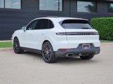 Certified 2025 Porsche Cayenne image 3
