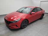 Used 2022 Hyundai Elantra SEL image 2