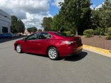 Used 2020 Toyota Camry LE image 3