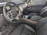 New 2025 Land Rover Range Rover SE image 3