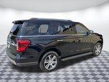 Used 2024 Ford Expedition Limited image 3
