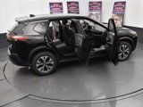 Used 2023 Nissan Rogue SV image 6