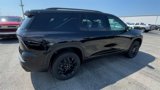 New 2026 Chevrolet Traverse LT w/ Midnight/Sport Edition image 2
