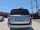 Used 2013 Chrysler Town & Country Touring image 6