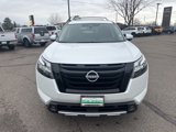 New 2025 Nissan Pathfinder Platinum image 2