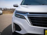 Used 2024 Chevrolet Equinox LT image 3