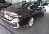 Used 2024 BMW 530i image 3
