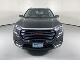 Used 2024 GMC Terrain SLT image 2