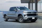 Used 2023 Chevrolet Silverado 1500 RST w/ Z71 Off-Road Package image 2