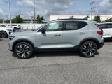 New 2025 Volvo XC40 B5 Plus image 3