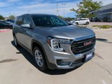 Used 2024 GMC Terrain SLE image 3