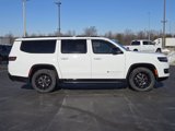 New 2025 Jeep Wagoneer L Series II w/ Premium Group I image 2