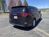 New 2025 Chrysler Pacifica Select image 5