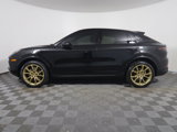 Used 2023 Porsche Cayenne Platinum Edition image 2