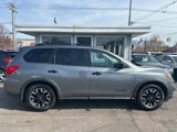 Used 2020 Nissan Pathfinder SV image 2
