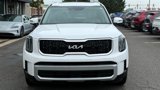 Used 2024 Kia Telluride EX w/ EX Captain's Chair Package image 2