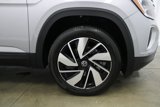 Used 2024 Volkswagen Atlas SE image 4