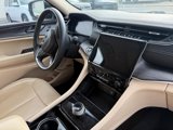 Used 2022 Jeep Grand Cherokee Limited w/ Luxury Tech Group II image 3