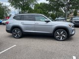 New 2025 Volkswagen Atlas SE image 2