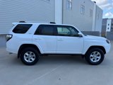 Used 2020 Toyota 4Runner 4WD image 2