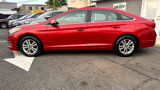 Used 2017 Hyundai Sonata SE image 3