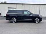 Used 2022 Lincoln Navigator Reserve image 2