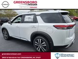 New 2025 Nissan Pathfinder Platinum image 5