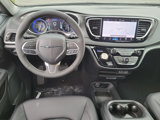 New 2025 Chrysler Voyager LX image 4
