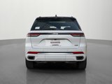 New 2025 Jeep Grand Cherokee Summit image 4