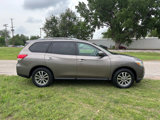Used 2014 Nissan Pathfinder SV image 2