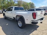 Used 2024 GMC Sierra 3500 Denali image 4