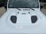 Used 2016 Jeep Wrangler Unlimited Sahara image 3