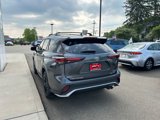 New 2025 Toyota Highlander XSE image 3