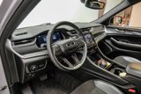 Used 2021 Jeep Grand Cherokee L Laredo image 3