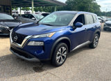 Used 2023 Nissan Rogue SV image 2