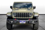Used 2025 Jeep Gladiator Rubicon image 3